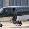 Harrison Ford s'apprête à décoller avec son jet privé à Santa Monica, le 25 novembre 2012.