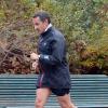 Nicolas Sarkozy fait son footing au Parc Monceau à Paris le 28 novembre 2012.