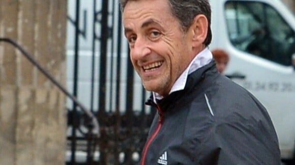 Nicolas Sarkozy : Jogging et séance photo, on s'aère loin du tumulte