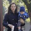 La belle Jennifer Garner et son fils Samuel se promènent dans les rues de La Nouvelle-Orléans, le 28 novembre 2012