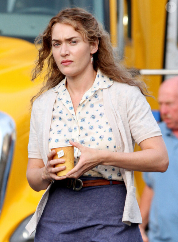 Kate Winslet sur le tournage de 'Labor Day' à Boston le 6 juin 2012.