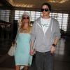 Paris Hilton et River Viiperi à l'aéroport de Los Angeles le 27 Novembre 2012.