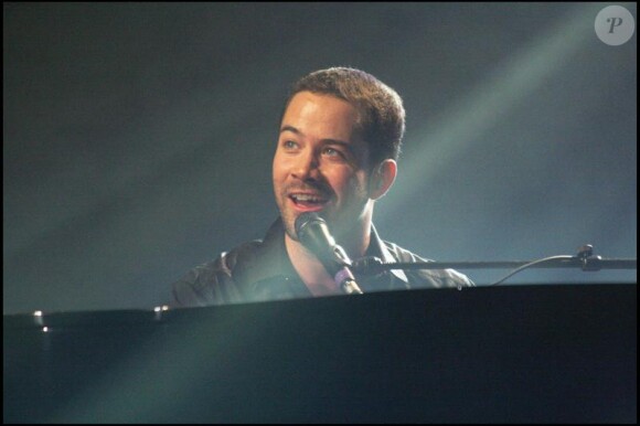 Concert d'Emmanuel Moire au Casino de Paris, le 12 novembre 2007.