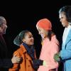 Président Obama, Michelle Obama, Malia et Sasha Obama le 6 décembre 2012. Ils ont illuminé l'arbre de Noël national.