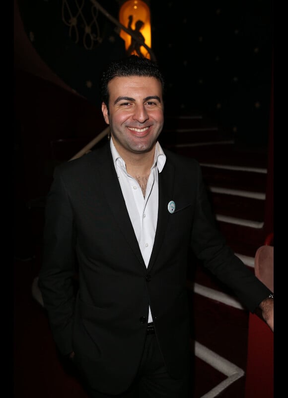 David Serero lors d'un spectacle avec Michèle Bernier au profit de l'association 'Meghanora' au théâtre la nouvelle Eve à Paris le 10 Decembre 2012.