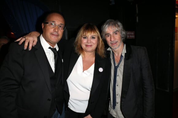 Michèle Bernier, Louis Bertignac et Patrick Antonini, lors d'un spectacle avec Michèle Bernier au profit de l'association 'Meghanora' au théâtre la nouvelle Eve à Paris le 10 Decembre 2012.
