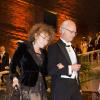 Le roi Carl XVI Gustav de Suède et Claudine Haroche lors du dîner de gala donné à l'Hôtel de Ville de Stockholm en l'honneur des lauréats des prix Nobel, le 10 décembre 2012.