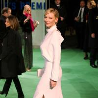 Cate Blanchett : Immaculée et glamour, elle illumine la Terre du Milieu