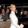 Cate Blanchett est superbe pour l'avant-première royale du Hobbit : Un voyage inattendu à Leicester Square, Londres, le 12 décembre 2012.