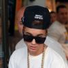 Justin Bieber fait du shopping à Miami, le 10 décembre 2012.