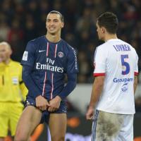 Zlatan Ibrahimovic : Son geste de folie, Dejan Lovren 'massacré' lors de PSG-OL
