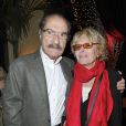 Gérard Hernandez et sa femme à la première édition du prix Grand Colbert au restaurant Le Grand Colbert à Paris le 17 décembre 2012.