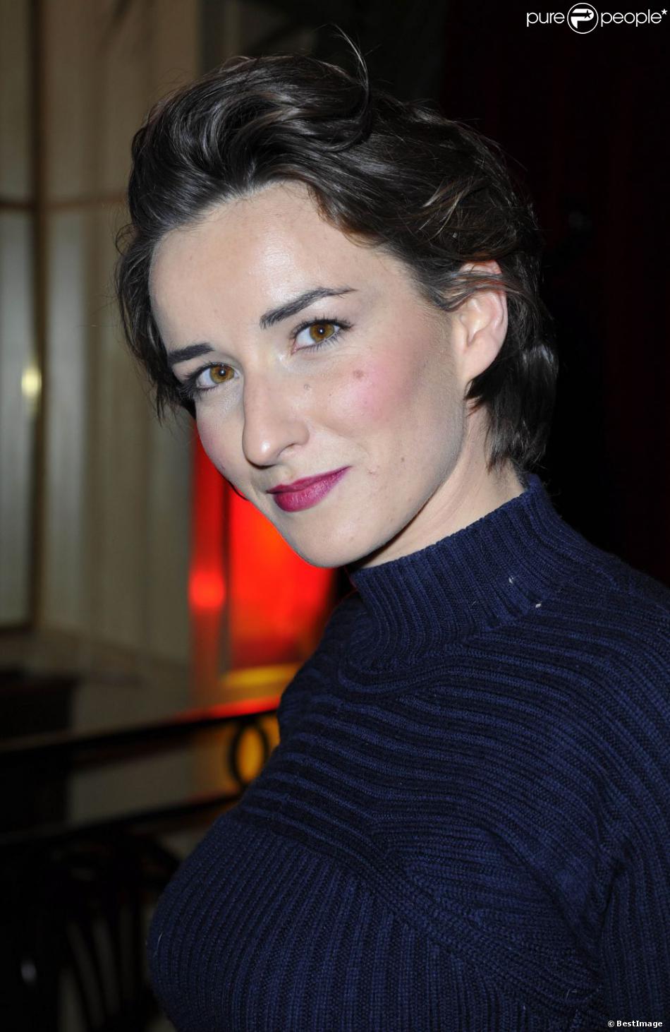 Salomé Stévenin à la première édition du prix Grand Colbert au restaurant Le Grand Colbert à Paris le 17 décembre 2012.