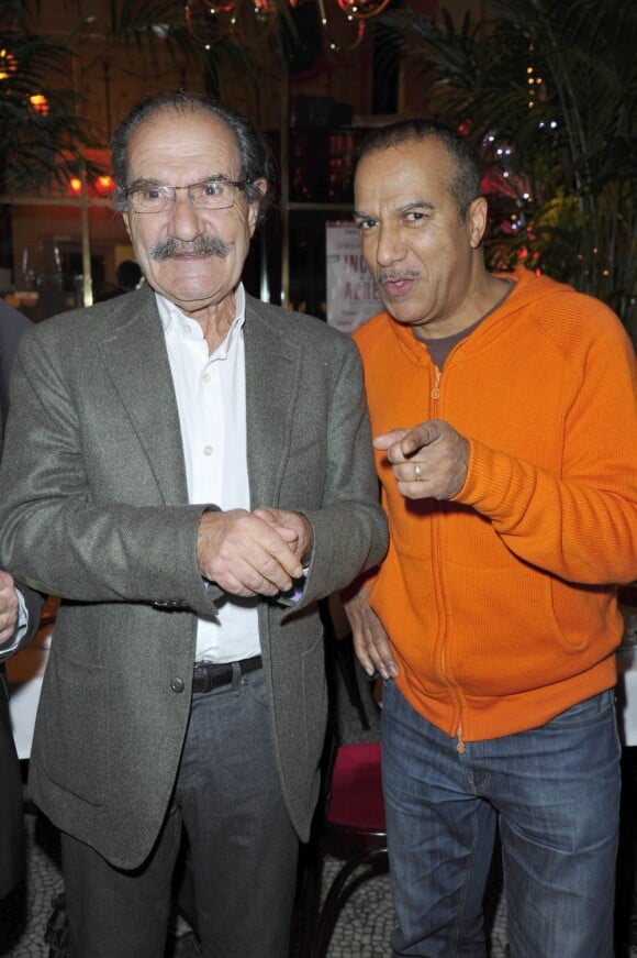 Gérard Hernandez et Pascal Légitimus à la première édition du prix Grand Colbert au restaurant Le Grand Colbert à Paris le 17 décembre 2012.