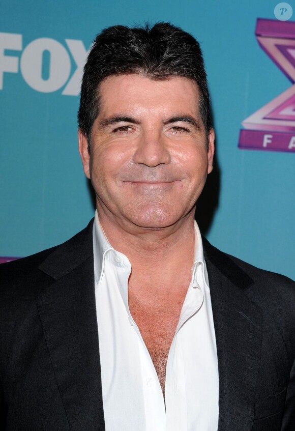 Simon Cowell lors du premier prime de la finale de X Factor à Los Angeles le 19 décembre 2012.
