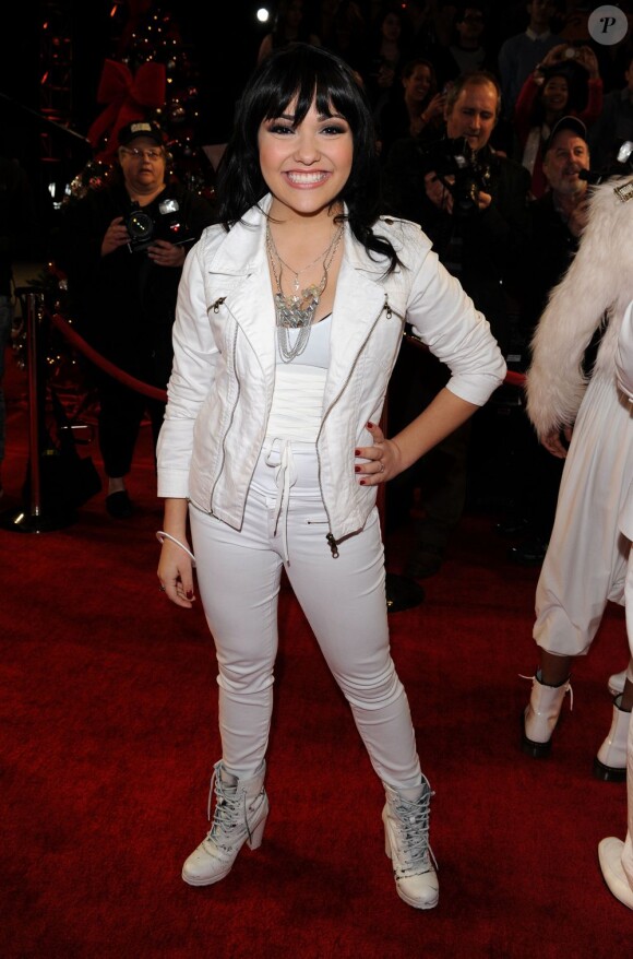 Jennel Garcia lors du premier prime de la finale de X Factor à Los Angeles le 19 décembre 2012.
