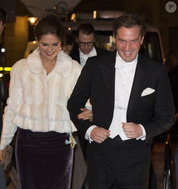 La princesse Madeleine de Suède assistait avec Chris O'Neill, dont c'était là le premier engagement officiel avec la famille royale de Suède, au gala de fin d'année de l'Académie royale, à la Bourse de Stockholm, le 20 décembre 2012.