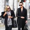 Charlize Theron et sa mère Gerda quittent l'institut de beauté Zen Nail Spa à Beverly Hills. Le 22 décembre 2012.