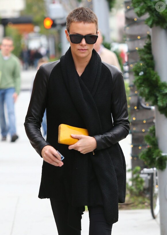 Charlize Theron à Beverly Hills, le 22 décembre 2012.