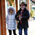 Goldie Hawn et Kurt Russell se promenant dans les rues d'Aspen, le vendredi 21 décembre 2012.