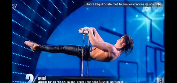 André l'équilibriste lors de la finale de La France a un Incroyable Talent, saison 7, le mercredi 26 décembre 2012 sur M6
