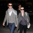 Kate Winslet et son nouveau mari, Ned Rocknroll, arrivent à Los Angeles le 13 janvier 2012.