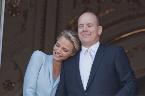 Le prince Albert II de Monaco et la princesse Charlene lors de leur mariage civil le 1er juillet 2011.