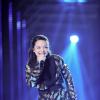 Charlotte lors du premier prime de Nouvelle Star sur D8 le mardi 15 janvier 2013