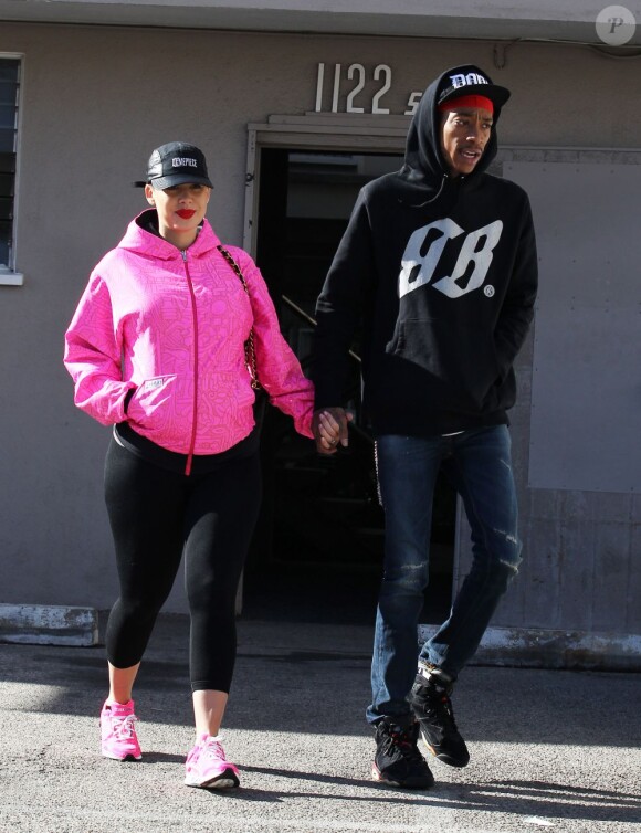 Amber Rose et Wiz Khalifa quittent un cours pré-natal à Beverly Hills, le 18 décembre 2012.