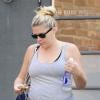 La jolie Busy Philips, enceinte, quitte son cours de gym à West Hollywood, le 22 janvier 2013.