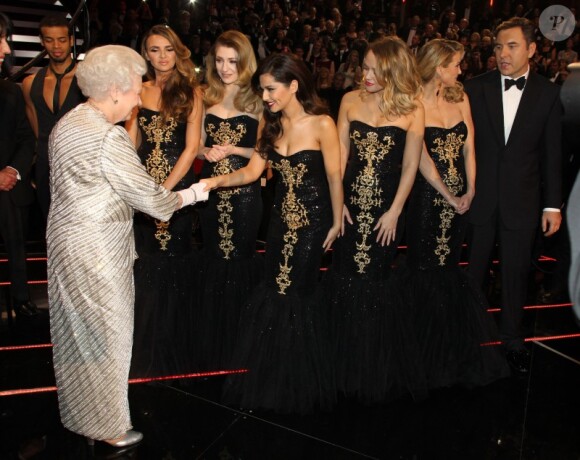 Le groupe Girls Aloud à la soirée Royal Variety Performance à Londres, le 19 novembre 2012.