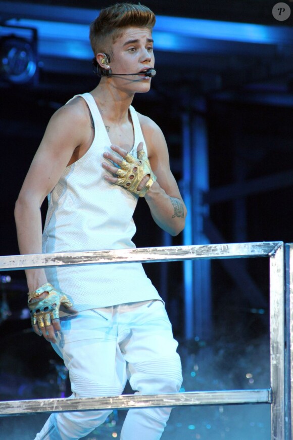 Justin Bieber en concert pour le Believe tour à la salle de l'American Airlines Arena de Miami, le 26 janvier 2013.