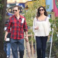 Matthew McConaughey, moins maigre, et Camila, de sortie après l'accouchement