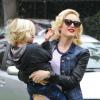 Gwen Stefani et son fils Zuma, 4 ans, profitent d'un moment en famille dans un parc du quartier de Bel Air. Los Angeles, le 2 février 2013.