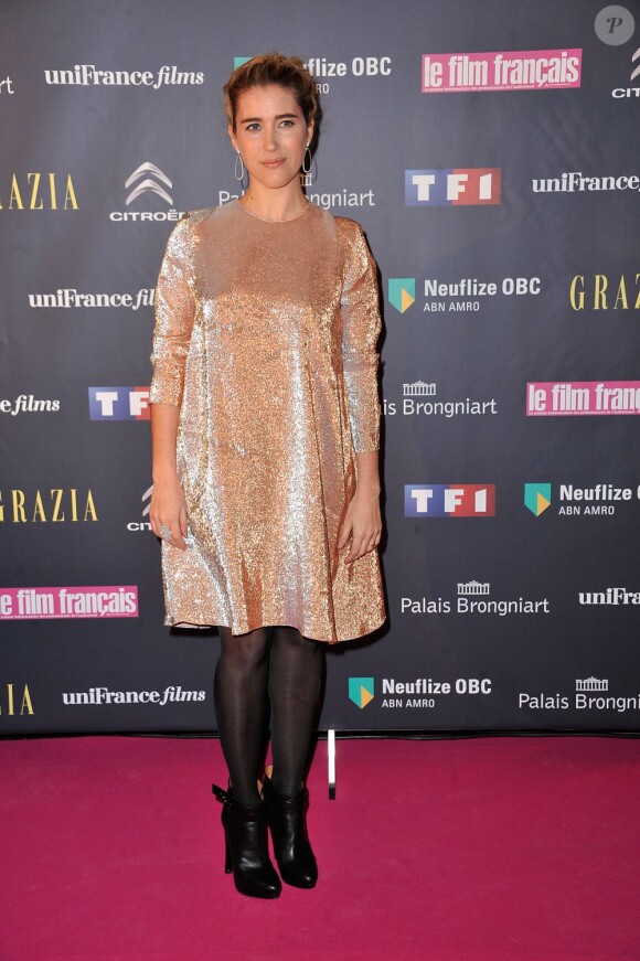 Vahina Giocante glamour à la 20e cérémonie des Trophées du Film Français au Palais Brogniart à Paris, le 5 février 2013.