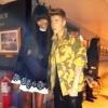 Justin Bieber prend la pose avec la mannequin Naomi Campbell, dans les coulisses de Late Night With Jimmy Fallon, le 5 février 2013.