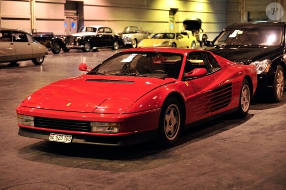 La Ferrari Testarossa d'Alain Delon vendue aux enchères à Paris le 8 fevrier 2013.