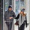 Blake Lively et Ryan Reynolds dans les rues de Sudbury au Canada, le 9 février 2013.