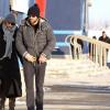 Blake Lively et son mari Ryan Reynolds, dans les rues de Sudbury au Canada, le 9 février 2013.