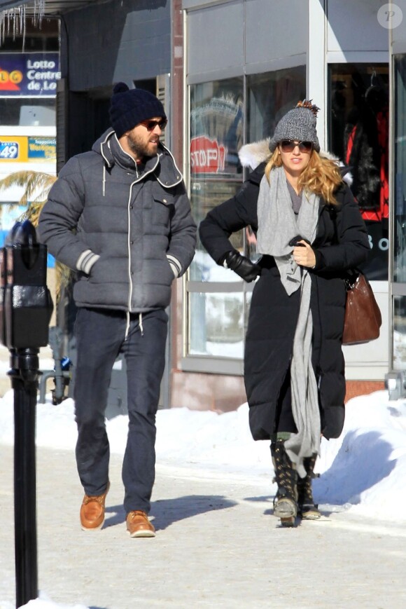 Ryan Reynolds et sa femme Blake Lively, lors d'un séjour au Canada, le 9 février 2013.