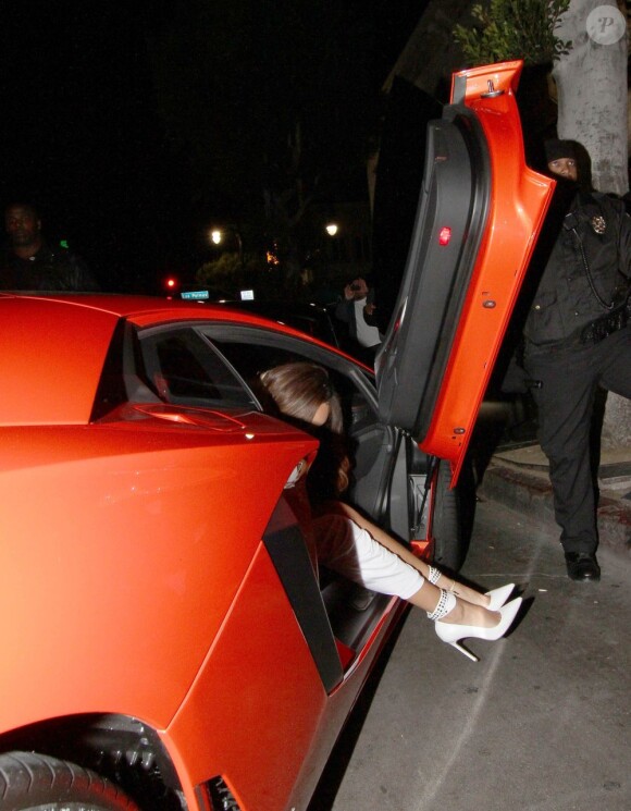 Rihanna arrive au Supper Club avec Chris Brown après les Grammy Awards, le 10 février 2013 à Hollywood.