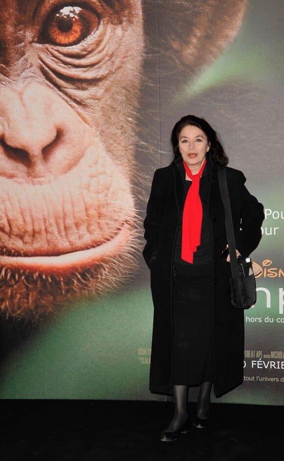 Anouk Aimée à l'avant-première de Chimpanzés au Grand Rex à Paris, le 12 février 2013.