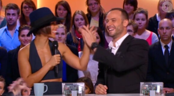 Alicia Keys et Oscar Pistorius, fans l'un de l'autre, sur le plateau du Grand Journal de Canal+, le 13 novembre 2012.