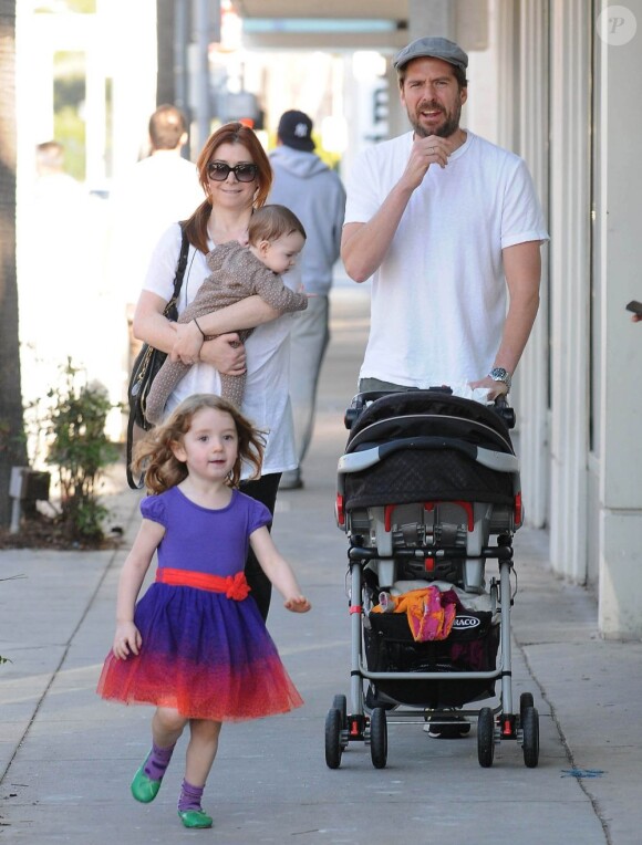 Alyson Hannigan et sa petite famille le 26 janvier 2013 à Beverly Hills.