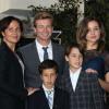Simon Baker, entouré de sa femme et leurs enfants, reçoit son étoile sur le célèbre Walk of fame à Hollywood, le 14 février 2013