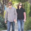 Julia Roberts et son mari Dave s'accordent un moment à deux le 16 février à Santa Monica