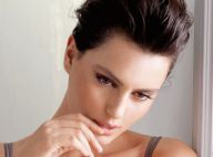 Catrinel Menghia : En petite tenue, la sensuelle et nonchalante Roumaine séduit