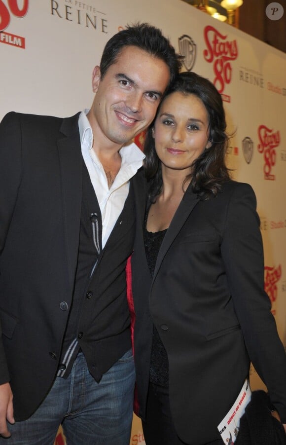 Faustine Bollaert et son mari Maxime Chattam à l'avant-première du film Stars 80 au Grand Rex à Paris le 19 octobre 2012.