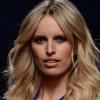Karolina Kurkova défile pour la marque Yamamay à Milan. Le 19 février 2013.