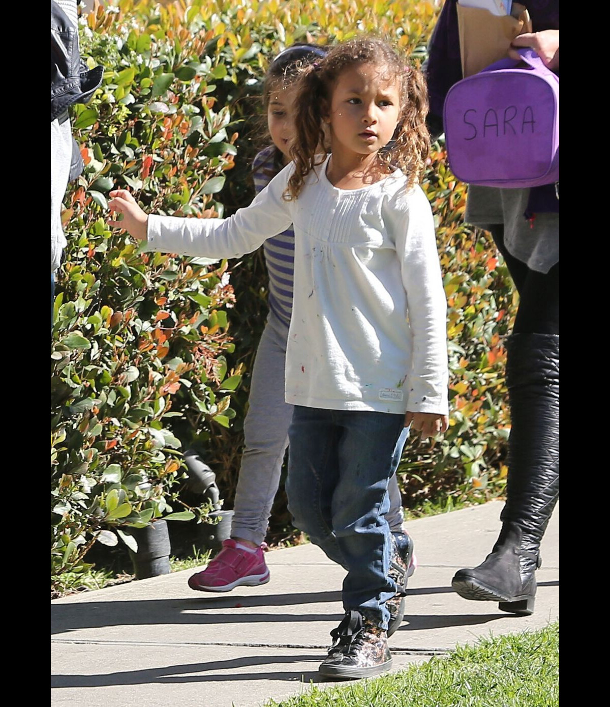 Halle Berry : Son adorable fille Nahla s'éclate à cheval - Purepeople